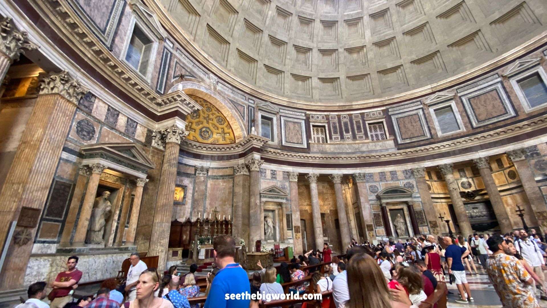 Pantheon Rome Review – Worth Visiting? Tickets & Highlights