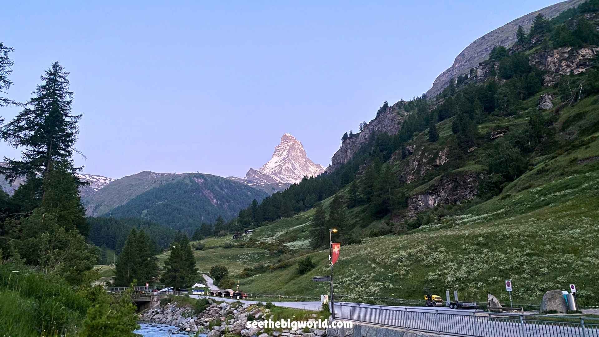 Matterhorn Guide|Gornergrat Viewpoint, Golden Sunrise, One-Night Zermatt Plan