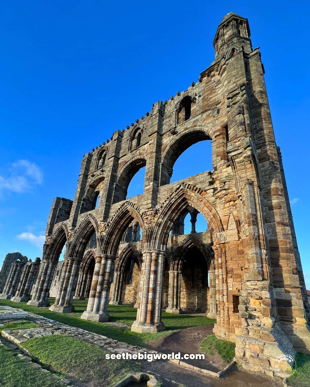Whitby Abbey 修道院廢墟｜德古拉傳說、參觀攻略與惠特比小鎮